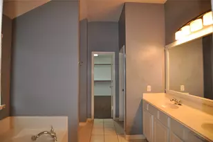 8413 Tribute Ln, Fort Worth, TX 76131 - Photo 18
