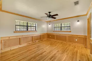 2445 Stadium Pl, Arlington, TX 76006 - Photo 8