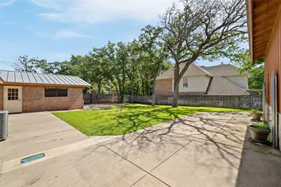 2445 Stadium Place, Arlington, TX 76006 - Photo 36