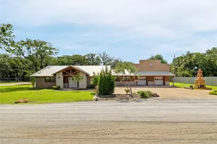 2445 Stadium Pl, Arlington, TX 76006 - Photo 1