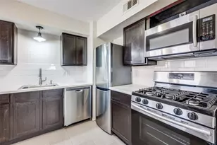 304 N Montreal Ave, Dallas, TX 75208 - Photo 8