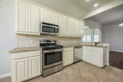 304 Hardeman Boulevard, Justin, TX 76247 - Photo 16