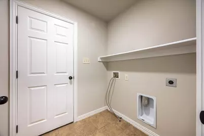 304 Hardeman Boulevard, Justin, TX 76247 - Photo 20