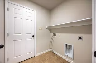 304 Hardeman Blvd, Justin, TX 76247 - Photo 20