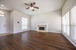 304 Hardeman Blvd, Justin, TX 76247 - Photo 10