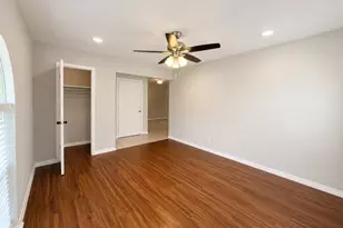 930 Lindy Ct, Irving, TX 75060 - Photo 16