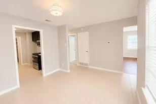 930 Lindy Ct, Irving, TX 75060 - Photo 8