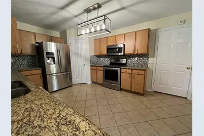 1204 Hillside Drive, Justin, TX 76247 - Photo 6