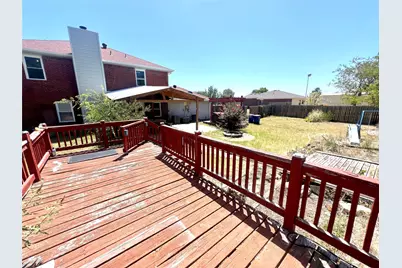 1204 Hillside Drive, Justin, TX 76247 - Photo 26