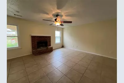1204 Hillside Drive, Justin, TX 76247 - Photo 6