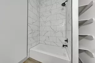 917 S Carroll Ave, Dallas, TX 75223 - Photo 30