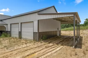 365 Grand Cyn Dr, Oglesby, TX 76561 - Photo 10