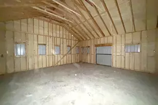 365 Grand Cyn Dr, Oglesby, TX 76561 - Photo 4
