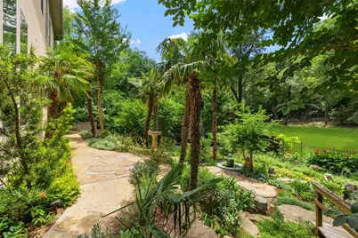 936 W Colorado Boulevard, Dallas, TX 75208 - Photo 32