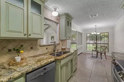 561 Northpark Drive, Bossier City, LA 71111 - Photo 6