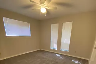 1039 Oak Meadow Ln, DeSoto, TX 75115 - Photo 20