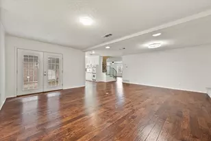 1600 Miller Ct, Pantego, TX 76013 - Photo 10