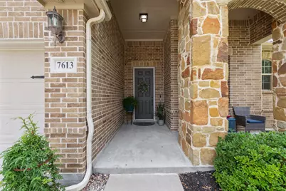 7613 Lindsey Drive, Rowlett, TX 75088 - Photo 4