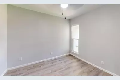 633 Stroud Lane, Garland, TX 75043 - Photo 10