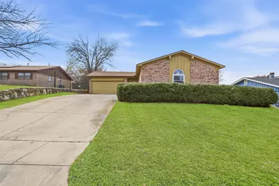 7833 Davenport Avenue, Fort Worth, TX 76116 - Photo 1
