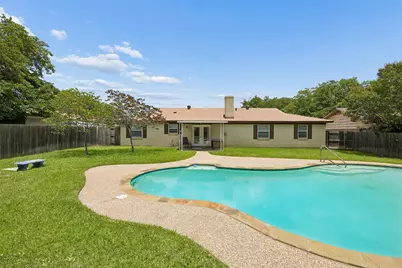4504 Coffee Road, Haltom City, TX 76117 - Photo 22