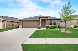 1302 Meadow Creek Dr, Princeton, TX 75407 - Photo 1