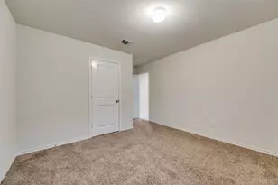 1302 Meadow Creek Dr, Princeton, TX 75407 - Photo 20