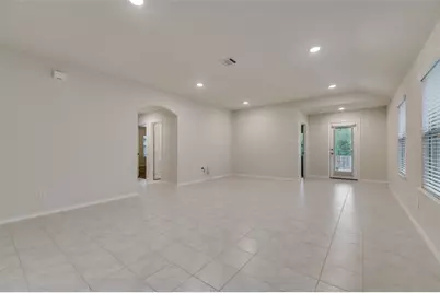 1302 Meadow Creek Drive, Princeton, TX 75407 - Photo 8