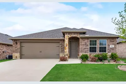 1302 Meadow Creek Drive, Princeton, TX 75407 - Photo 2