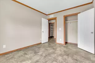 7800 Mockingbird Ln, North Richland Hills, TX 76180 - Photo 6