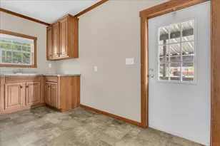 7800 Mockingbird Ln, North Richland Hills, TX 76180 - Photo 4