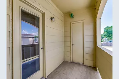 391 E Main Street, Lewisville, TX 75057 - Photo 22