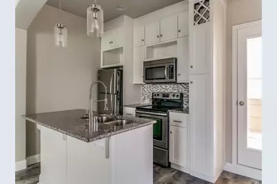 391 E Main Street, Lewisville, TX 75057 - Photo 8