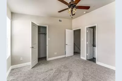 391 E Main Street, Lewisville, TX 75057 - Photo 16