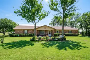 717 Houston St, Anna, TX 75409 - Photo 1