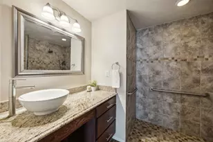 9121 Liberty Crossing Dr, Fort Worth, TX 76131 - Photo 8