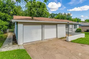 3821 Bonnie Dr, Fort Worth, TX 76116 - Photo 2