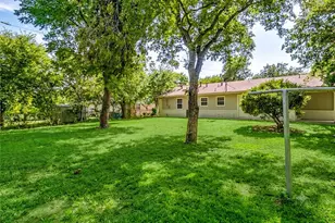 3821 Bonnie Dr, Fort Worth, TX 76116 - Photo 12