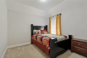 1005 Pinnacle Breeze Dr, Fort Worth, TX 76052 - Photo 16