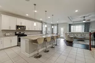 1005 Pinnacle Breeze Dr, Fort Worth, TX 76052 - Photo 4