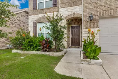 1005 Pinnacle Breeze Drive, Fort Worth, TX 76052 - Photo 2