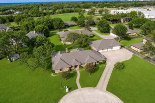 108 Heatherstone Cir, Kaufman, TX 75142 - Photo 2