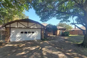 505 Pelican Ct, DeSoto, TX 75115 - Photo 1