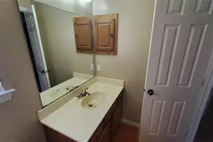 505 Pelican Ct, DeSoto, TX 75115 - Photo 10