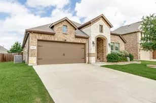 2817 Half Moon Rd, Aubrey, TX 76227 - Photo 4