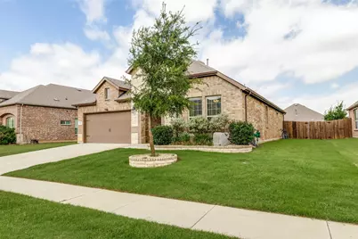 2817 Half Moon Road, Aubrey, TX 76227 - Photo 2