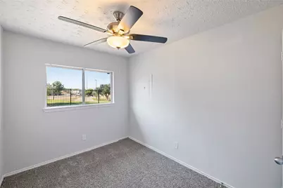 2540 Avenue H, Fort Worth, TX 76105 - Photo 8