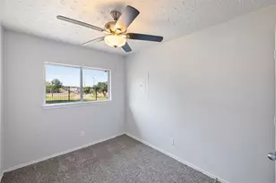 2540 Avenue H, Fort Worth, TX 76105 - Photo 8