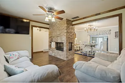 237 Southwood Drive, Lancaster, TX 75146 - Photo 6