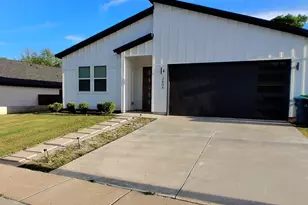 2604 Flora Ln, Denison, TX 75020 - Photo 1